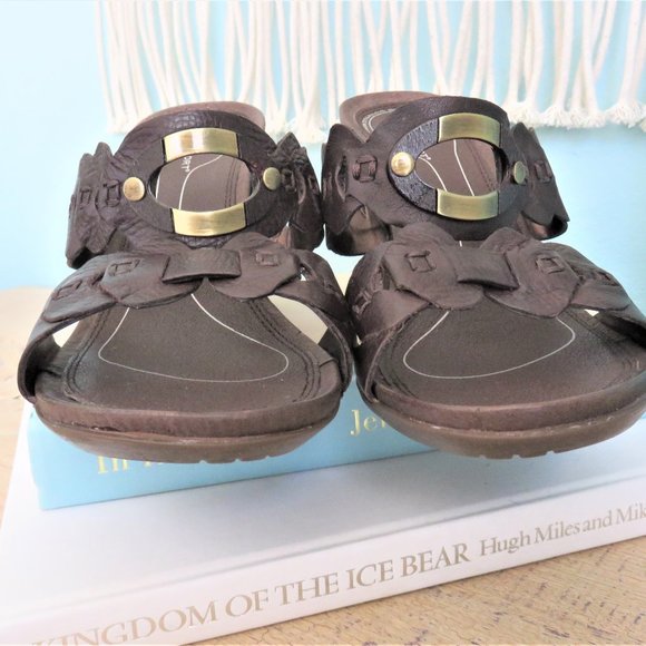 Brown Leather Wedge Summer Sandals by Rockport with Dynamic Suspension..…225 - Picture 8 of 9